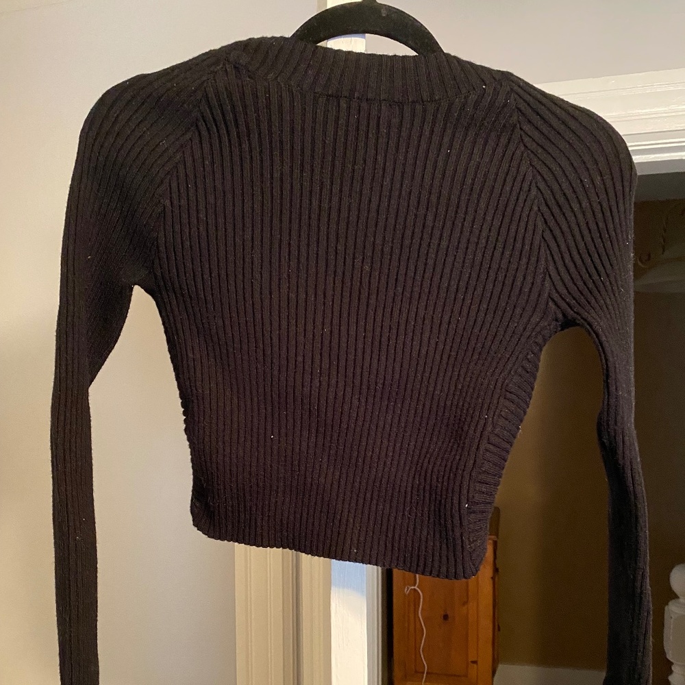 Lulu's Cropped Black Cutout Reversible Sweater
